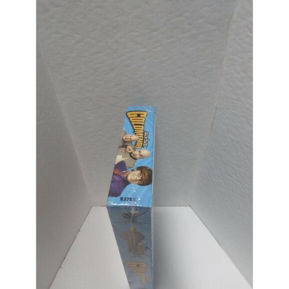 New Austin Powers: Goldmember VHS Mike‎ Meyers, Beyonce Knowles - FACTORY SEALED - Picture 5 of 6
